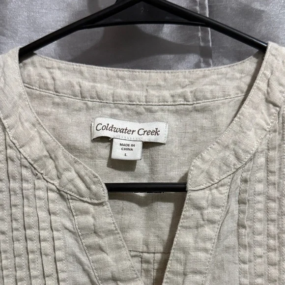 Coldwater Creek Cream Button-Up Blouse - Picture 2 of 3